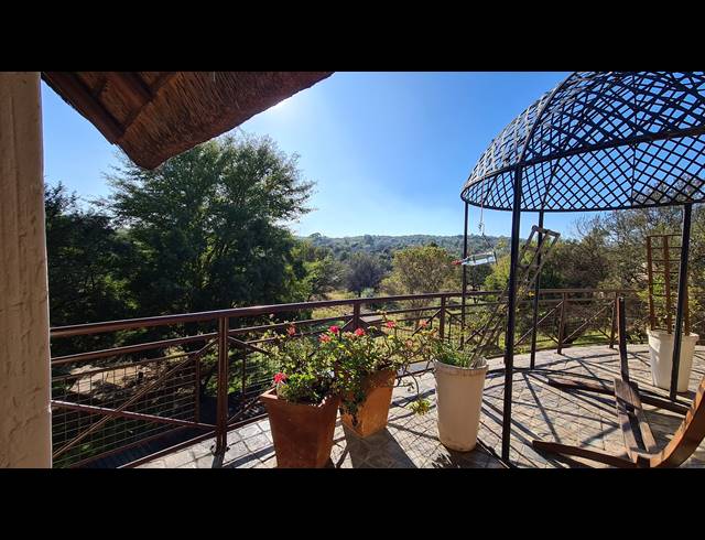 4 BEDROOM HOUSE FOR SALE IN LEEUWFONTEIN ESTATE